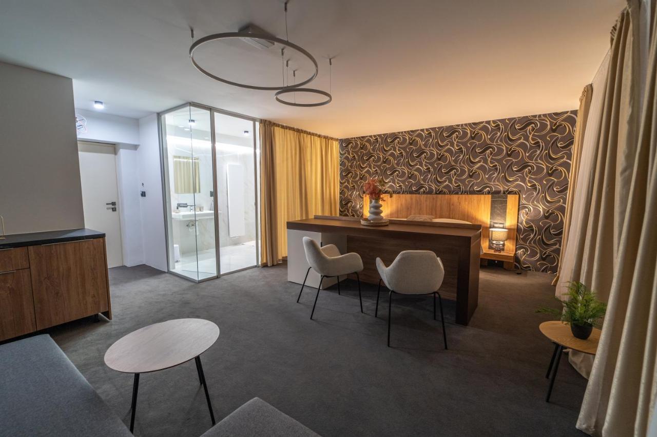 טרבישוב Hotel Zemplin מראה חיצוני תמונה