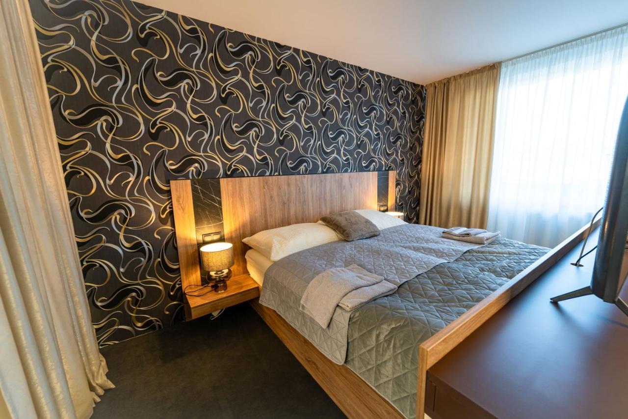 טרבישוב Hotel Zemplin מראה חיצוני תמונה