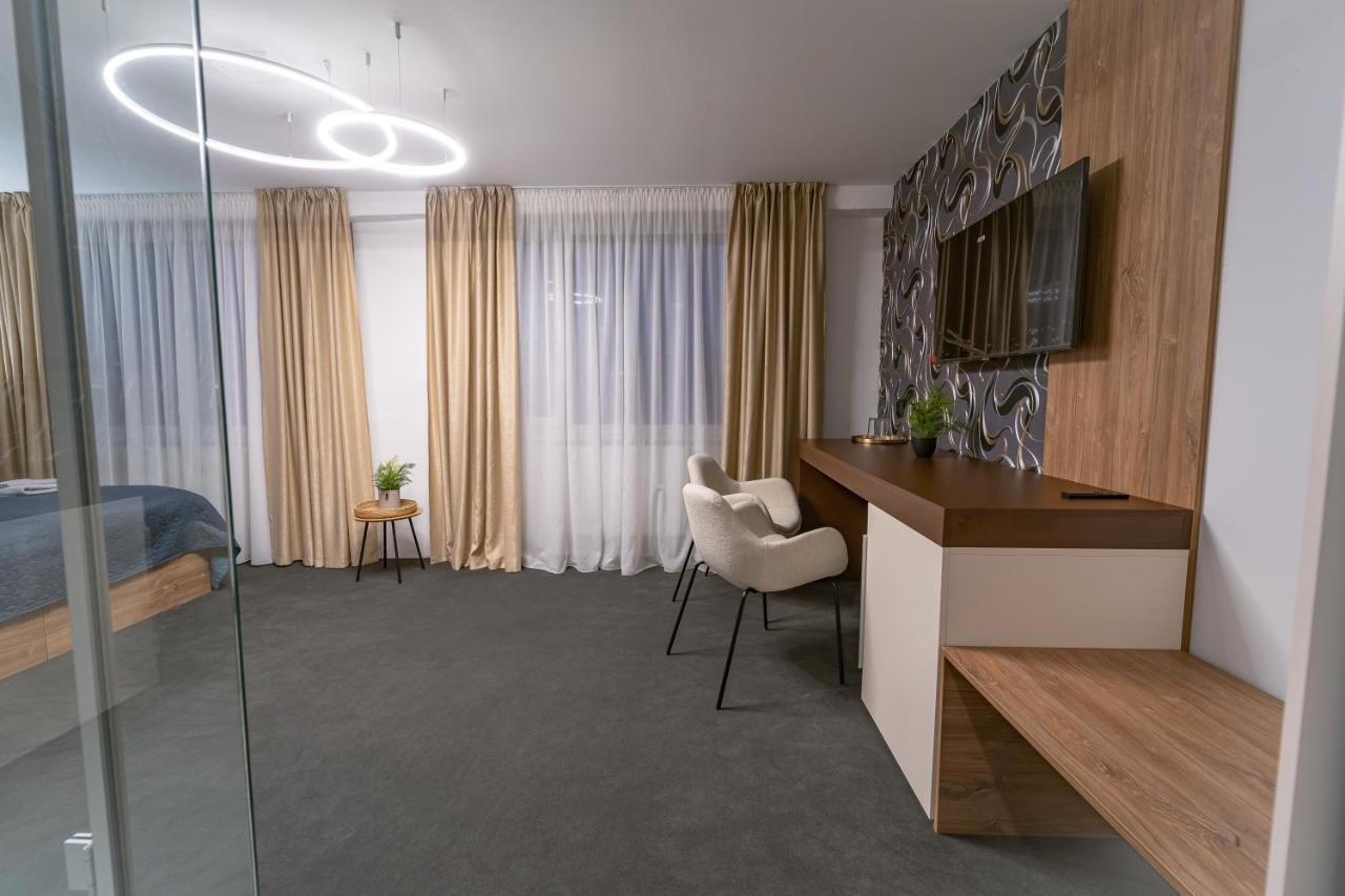 טרבישוב Hotel Zemplin מראה חיצוני תמונה
