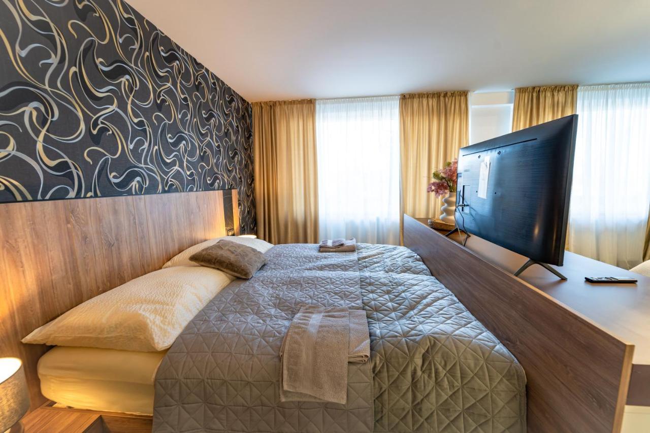 טרבישוב Hotel Zemplin מראה חיצוני תמונה